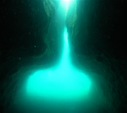 女朗子岩水中洞窟